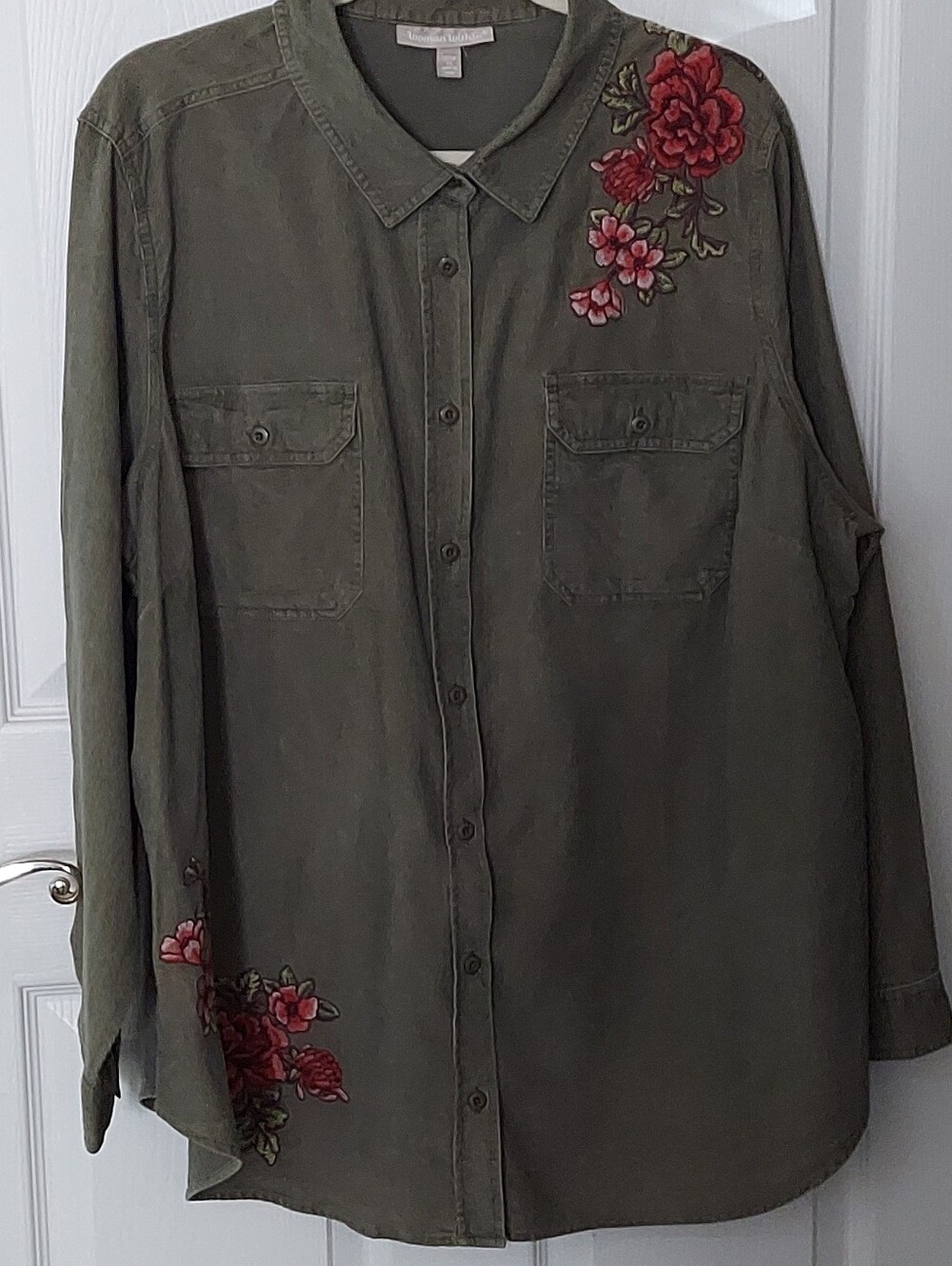NWOT Olive Green Lightweight Cordoroy Shirt